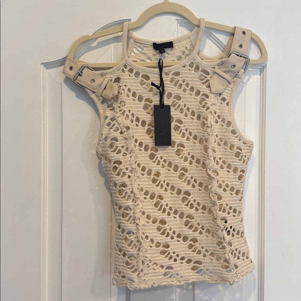 Cream Lace Sleeveless Top with Buckle Straps